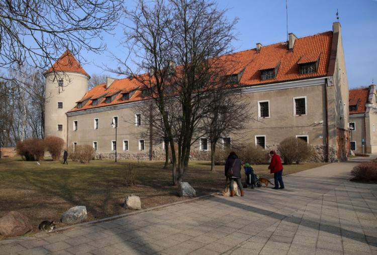 Zamek krzyżacki w Pasłęku. Fot. PAP/T. Waszczuk