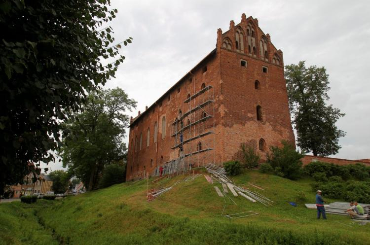 Zamek krzyżacki w Działdowie. 2013 r. Fot. PAP/T. Waszczuk