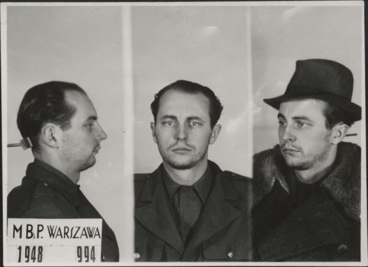 Por. Jan Rodowicz "Anoda" - zdjęcie MBP z 1948 r.  Źródło: IPN