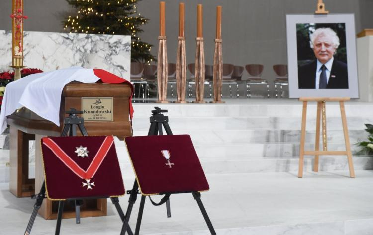 Uroczystości pogrzebowe Longina Komołowskiego w Świątyni Opatrzności Bożej w Warszawie. Fot. PAP/R. Pietruszka 