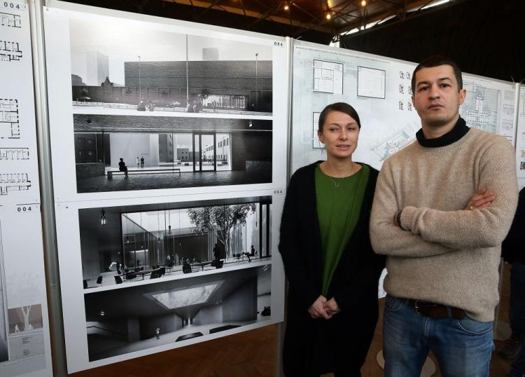 Zwycięski projekt Ewy Janik i Błażeja Janika podczas rozstrzygnięcia konkursu na opracowanie koncepcji architektonicznej Muzeum Żołnierzy Wyklętych i Więźniów Politycznych PRL. Fot. PAP/T. Gzell