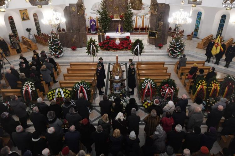 Uroczystości pogrzebowe Stanisława Wielanka w kościele oo. bernardynów w Warszawie. Fot. PAP/B. Zborowski