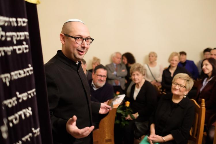 Laureat nagrody im. ks. Romana Indrzejczyka ksiądz Jerzy Stranz. Fot. PAP/J. Kaczmarczyk