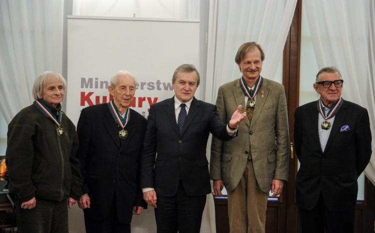 Jan Krzysztof Kelus, Tomasz Burek, Piotr Gliński, Michał Kulenty i Edward Dwurnik. Warszawa, 07.03.2016. Fot. PAP/M.Obara