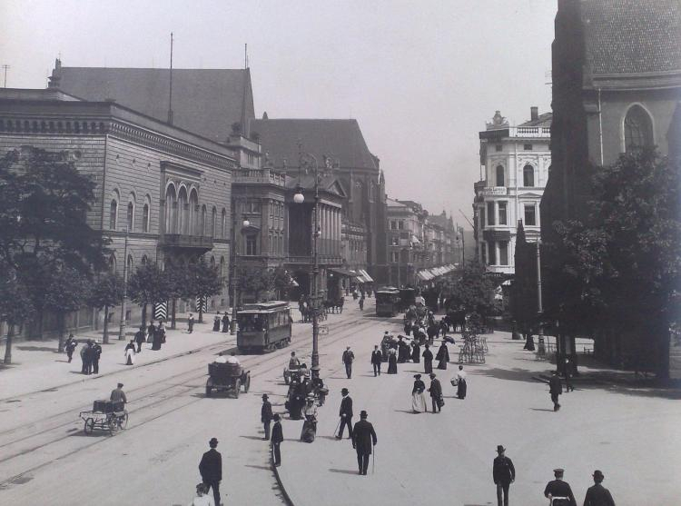Ul. Świdnicka we Wrocławiu. 1906 r. Źródło: Wikipedia