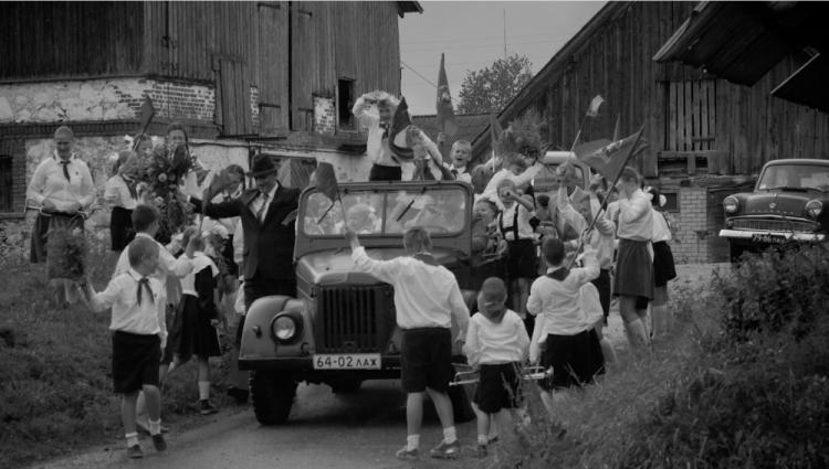 Kadr z filmu "Świt". Źródło: Staron Film