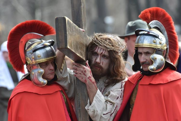 Misterium Męki Pańskiej w sanktuarium w Kalwarii Zebrzydowskiej. 25.03.2016. Fot. PAP/J. Bednarczyk