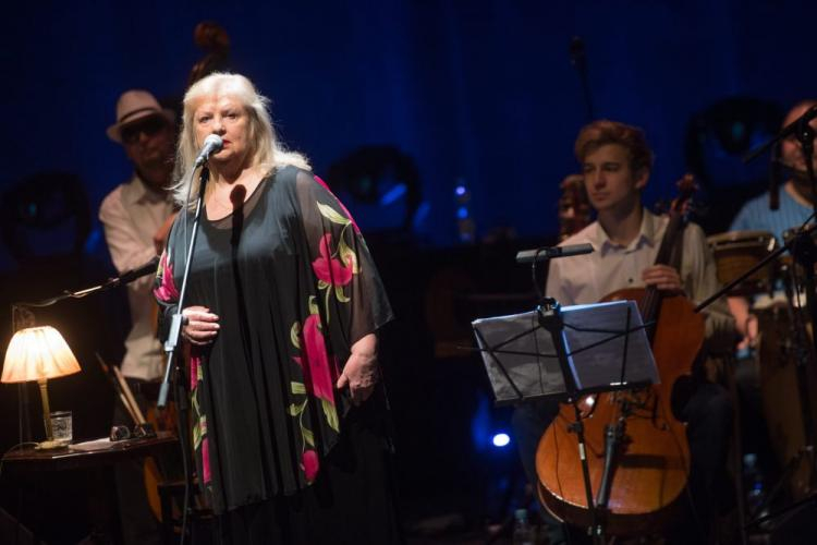 Koncert Stanisławy Celińskiej podczas gali finałowej Konkursu Polskiej Piosenki Filmowej KAMERTON 2015. Fot. PAP/Grzegorz Michałowski 