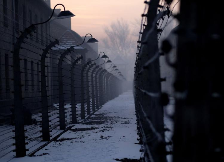 Teren byłego niemieckiego obozu Auschwitz. Fot. PAP/A. Grygiel