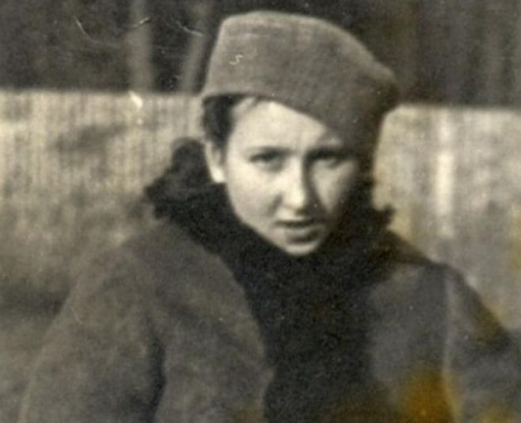 Danuta Siedzikówna. Podlasie, zima 1942 r. Źródło: IPN
