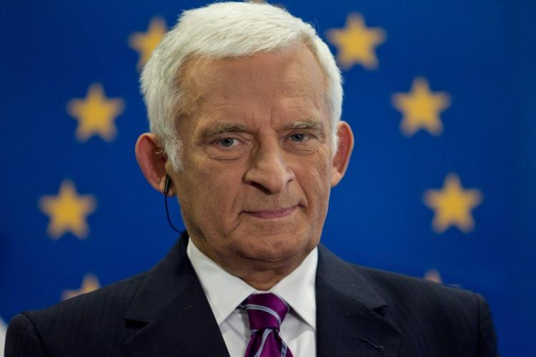 Przewodniczący Parlamentu Europejskiego Jerzy Buzek. Fot. PAP/M. Kulczyński 