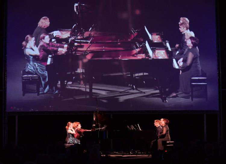 Koncert Estonian Piano Orchestra zorganizowany w ramach 17. Festiwalu Ogrody Muzyczne. Fot. PAP/J. Turczyk 