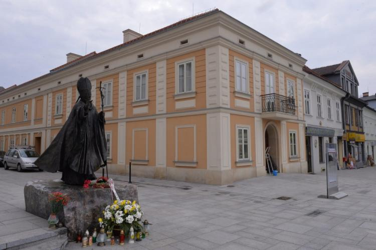 Muzeum Dom Rodzinny Jana Pawła II w Wadowicach. Fot. PAP/J. Bednarczyk