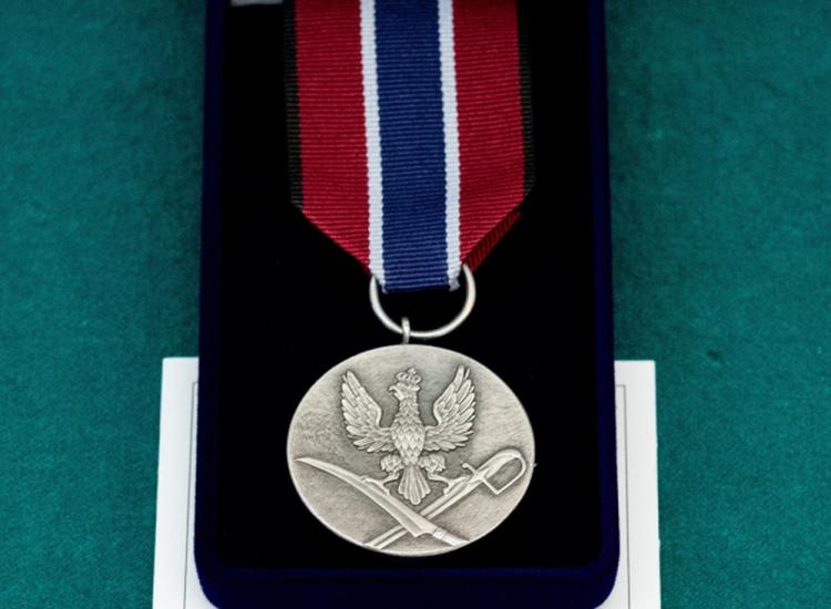 Medal "Pro Patria". Fot. PAP/A. Grygiel