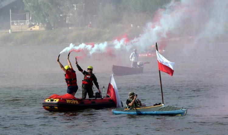 Godzina "W" na Wiśle. Warszawa, 01.08.2016. Fot. PAP/T. Gzell 