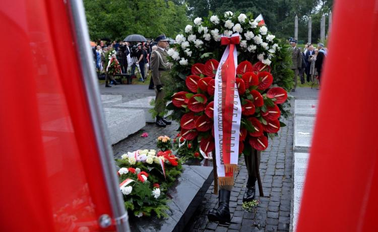 Obchody 74. rocznicy rzezi wołyńskiej i Narodowego Dnia Pamięci Ofiar Ludobójstwa dokonanego przez ukraińskich nacjonalistów na obywatelach II Rzeczypospolitej Polskiej. Fot. PAP/J. Turczyk 