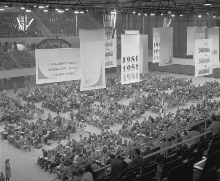 I Krajowy Zjazd Delegatów NSZZ „Solidarność” w hali sportowej Olivia. Gdańsk, 05.09.1981. Fot. PAP/CAF/J. Uklejewski