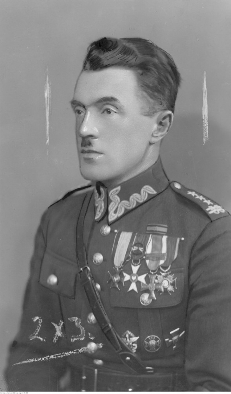 Gen. Józef Kustroń. Fot. NAC