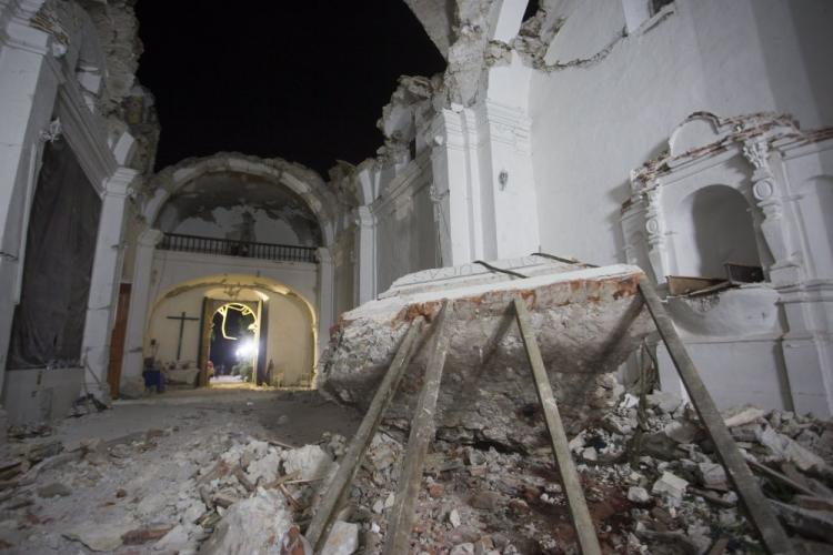 Zniszczony podczas trzęsienia ziemi kościół Santiago Apostol w Atzala w Meksyku. 20.09.2017. Fot. PAP/EPA