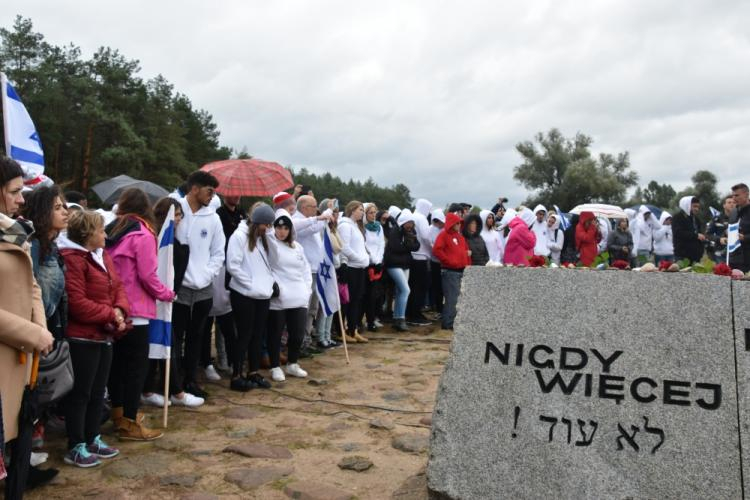 „Jesteśmy Razem”_ uroczystości w b. obozie Zagłady w Treblince . Źródło: Mazowiecki UW