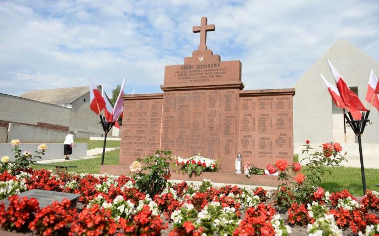 Mauzoleum Martyrologii Wsi Polskich w Michniowie. Fot. PAP/P. Polak 