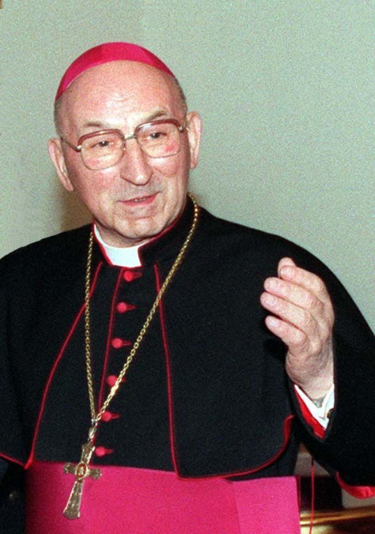 Abp Bronisław Dąbrowski. Fot. PAP/CAF M.B. Brzozowski