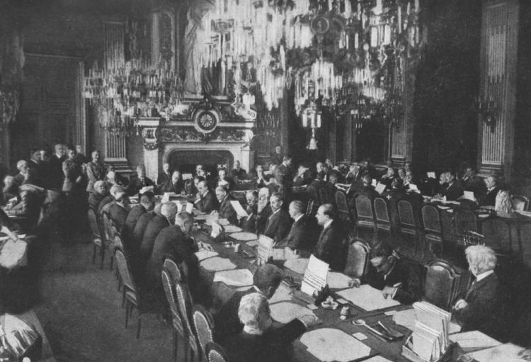 Paryż, 01.1919. Paryska konferencja pokojowa, w wyniku której został zawarty traktat wersalski, kończący I wojnę światową. PAP/Reprodukcja