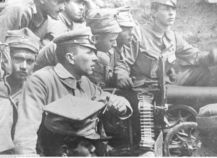  Walki II Brygady na froncie wschodnim w Bukowinie - działania wojenne w Rarańczy: zdobyczny ciężki karabin maszynowy Maxim wz. 1910 na podstawie Sokołowa. Źródło: NAC