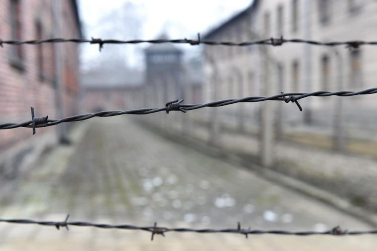 Teren byłego niemieckiego obozu koncentracyjnego Auschwitz. Fot. PAP/J. Bednarczyk