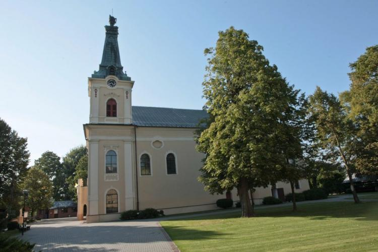 Kościół pw. Matki Bożej Rokitniańskiej w Sanktuarium Matki Bożej Cierpliwie Słuchającej. Fot. PAP/L. Muszyński