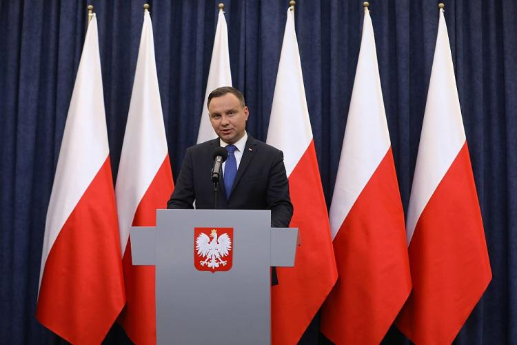 Prezydent Andrzej Duda wygłasza oświadczenie ws. nowelizacji ustawy o IPN. Fot. PAP/R. Guz