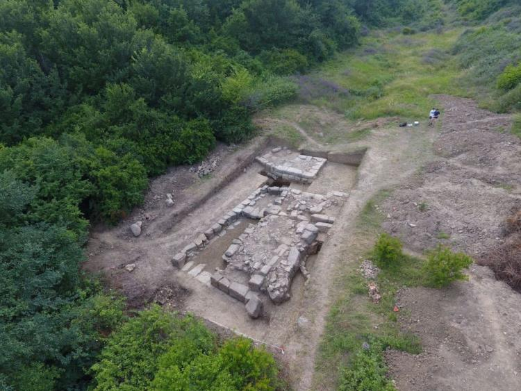 Relikty zaginionego miasta odkryte przez polskich archeologów w rejonie Szkodry. Fot. M. Lemke