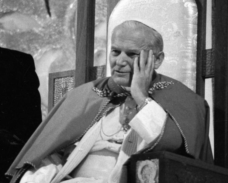 Papież Jan Paweł II. Fot. PAP/D. Kwiatkowski