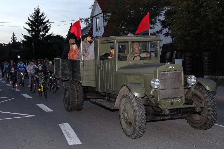 Peleton Pamięci w Białymstoku w przeddzień 79. rocznicy sowieckiej agresji na Polskę. Fot. PAP/A. Reszko