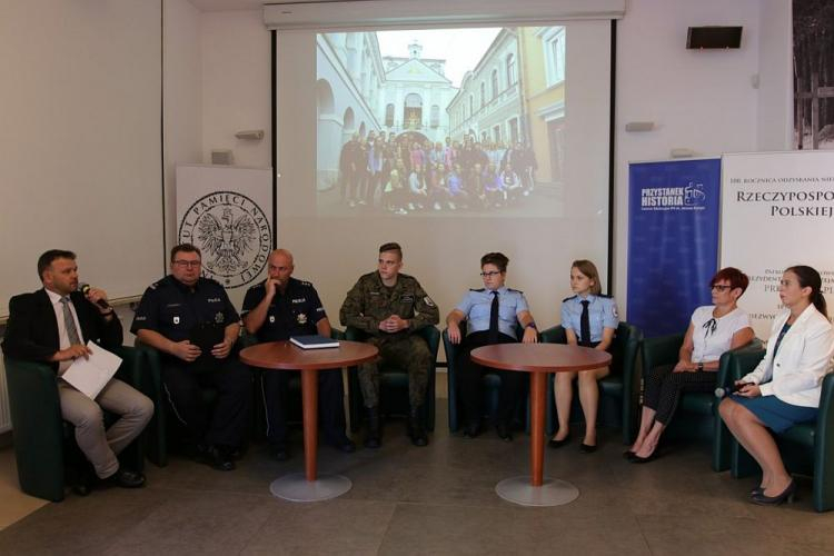 Konferencja prasowa na temat konkursu „Policjanci w służbie historii”. Warszawa, 7 września 2018. Fot. Aleksandra Wierzchowska (IPN)