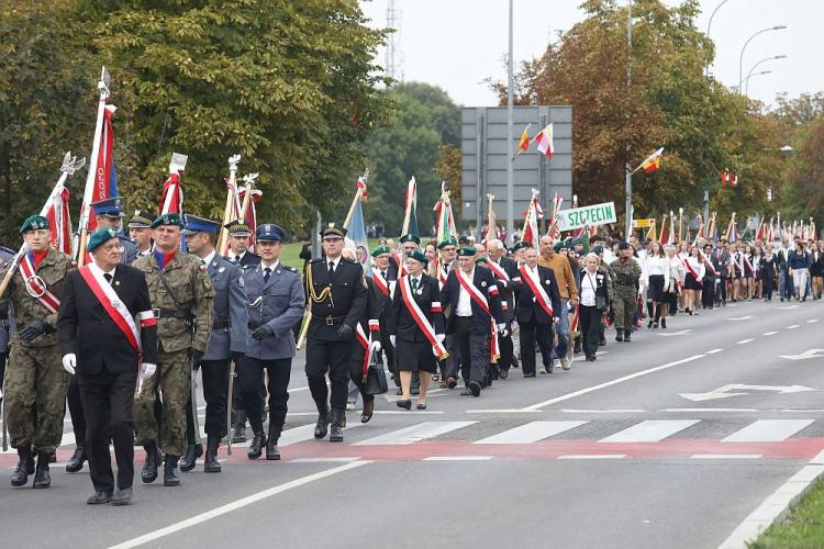 XVIII Międzynarodowy Marsz Pamięci Zesłańców Sybiru na ulicach Białegostoku. Fot. PAP/A. Reszko