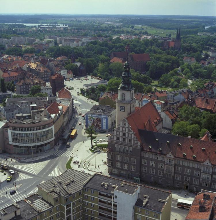 Olsztyn 1989 r. Fot. PAP/I. Sobieszczuk