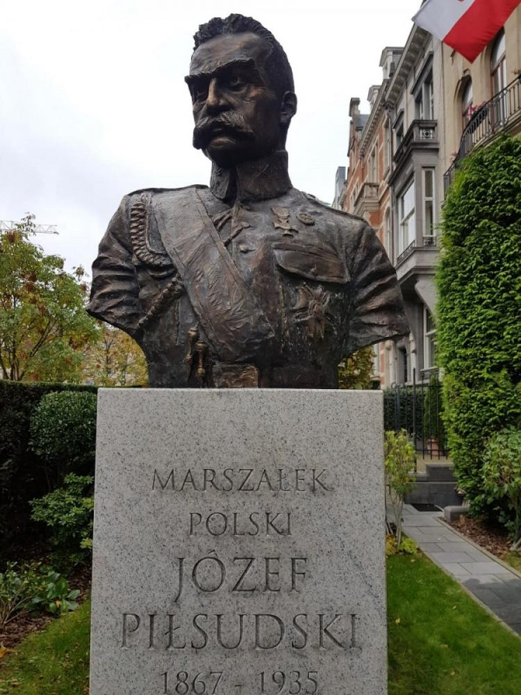 Popiersie Józefa Piłsudskiego w Brukseli. Źródło: www.ipn.gov.pl