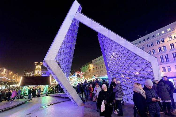 Jarmark bożonarodzeniowy „Betlejem Poznańskie” na Placu Wolności w Poznaniu. 17.11.2018. Fot. PAP/J. Kaczmarczyk