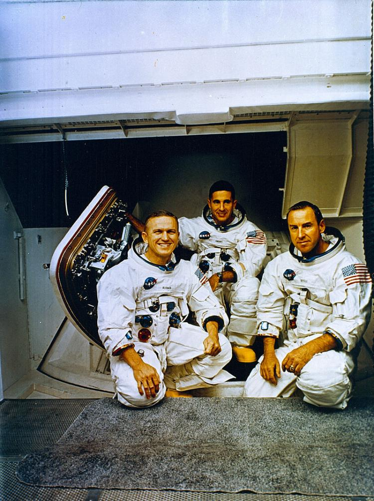 Załoga misji Apollo 8. Źródło: Wikimedia Commons