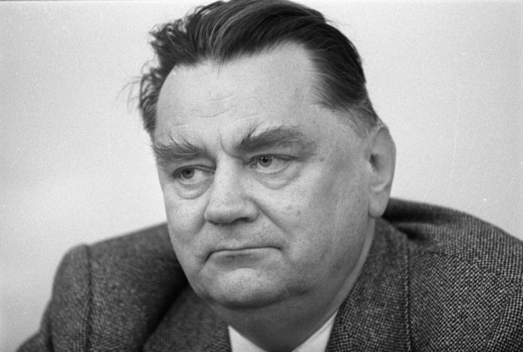 Jan Olszewski. 1991 r. Fot. PAP/C. Słomiński