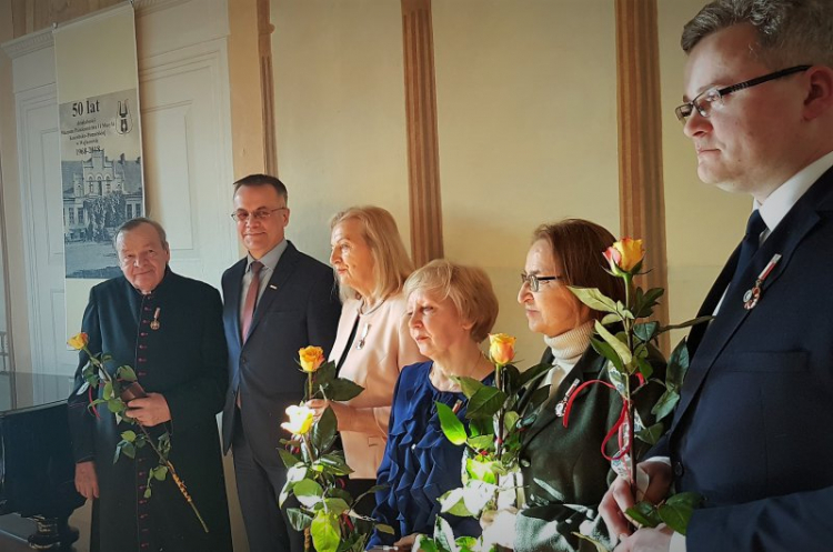 Muzeum Piśmiennictwa i Muzyki Kaszubsko-Pomorskiej w Wejherowie wyróżnione Srebrnym Medalem „Zasłużony Kulturze Gloria Artis”. Fot. MKiDN