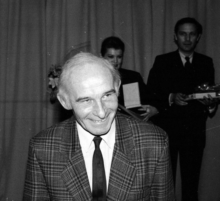 Henryk Bista podczas uroczystości wręczenia Złotych Ekranów 1990.02.26. Fot. CAF C.Langda