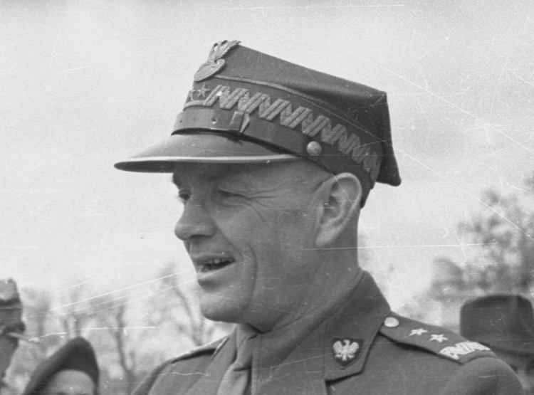 Gen. Zygmunt Berling, 1947 r. Fot. PAP/CAF