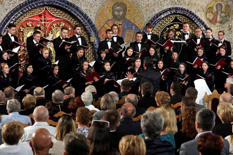 Koncert galowy z udziałem Akademickiego chóru studentów Charkowskiej Państwowej Akademii Kultury z Ukrainy, 2018 r. Fot. PAP/A. Reszko