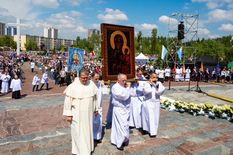 Rozpoczęcie peregrynacji Obrazu Jasnogórskiego w archidiecezji poznańskiej. Fot. PAP/M. Zakrzewski