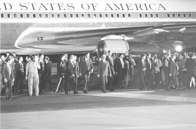 Warszawa 09.07.1989. Wizyta prezydenta Stanów Zjednoczonych Ameryki Północnej George'a Busha w Polsce (9-11.07.1989). PAP/C. Słomiński