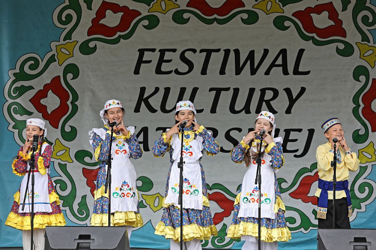 VII Festiwal Kultury Tatarskiej w Podlaskim Muzeum Kultury Ludowej. Fot. PAP/A. Reszko