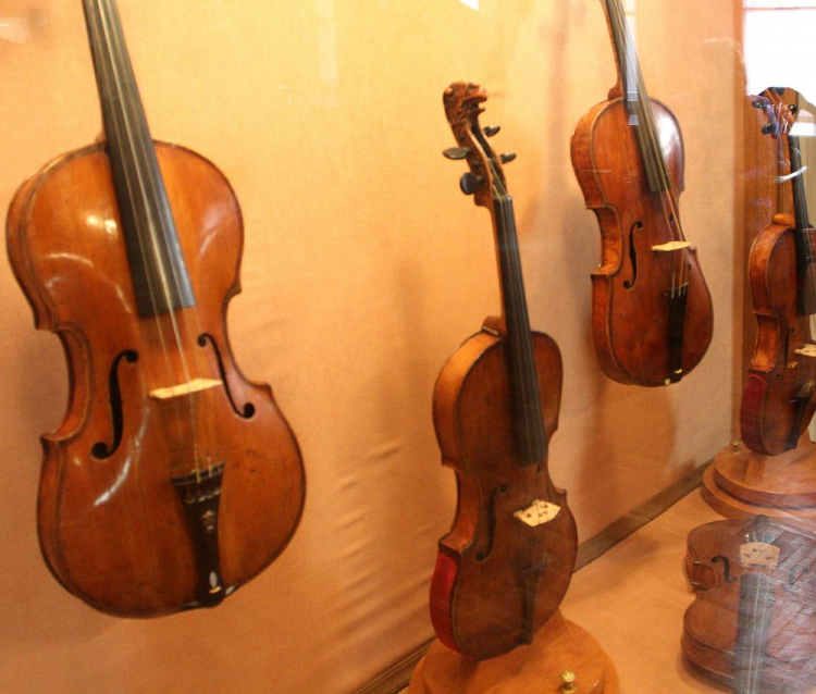Muzeum Instrumentów Muzycznych w Poznaniu. 2011 r. Fot. PAP/A. Ciereszko