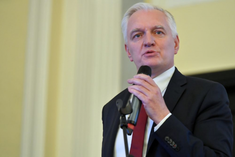 Jarosław Gowin podczas konferencji "Transformacja akademickiego szkolnictwa wyższego w Polsce w okresie 30-lecia 1989-2019". Fot. PAP/P. Nowak Jarosław Gowin podczas konferencji "Transformacja akademickiego szkolnictwa wyższego w Polsce w okresie 30-lecia 1989-2019". Fot. PAP/P. Nowak